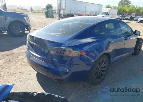 2016 Tesla Model S 60D/70D/75D/85D/90D из США, поврежденный, VIN 5YJSA1E23GF159306